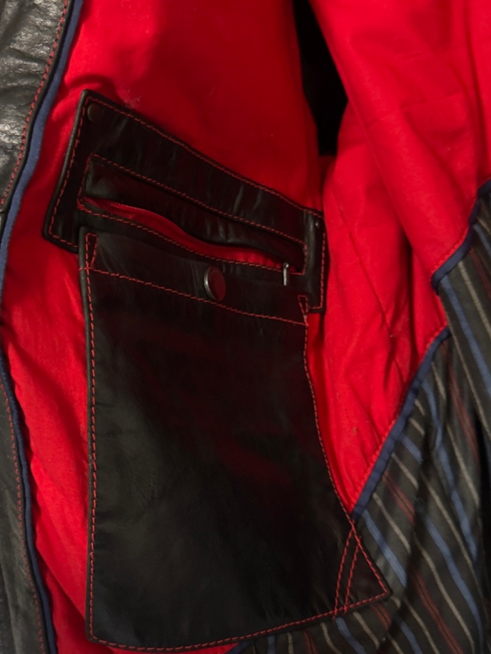 Renzo Costa from Peru. GENUINE LEATHER JACKET! - Picture 6 of 8